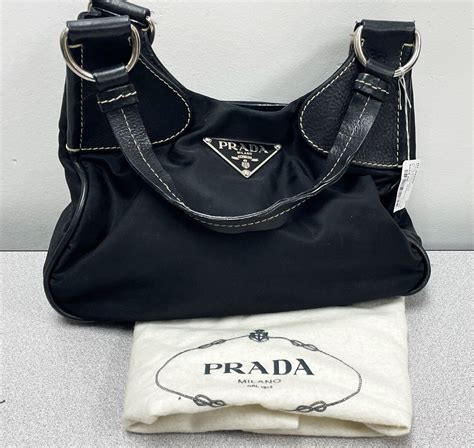 prada dal 1924 meda|prada bag 2010.